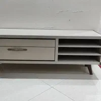 میز تلویزیون دیپلمات