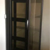 بوفه شیشه و چوب|بوفه، ویترین، کنسول|صدرا-فارس, فاز ۱|دیوار