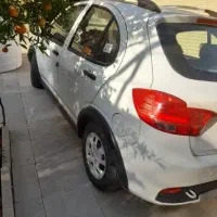 کوییک s۱۴۰۲  مانیتور و دوربین