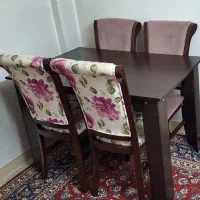 میز نهارخوری