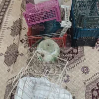 دبه بیست لیتری وسبداستیل وکتری وبقیه همه باهم