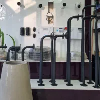 پایه های گالوانیزه دوربین مداربسته