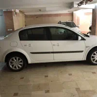 مگان ۲۰۰۰ اتوماتیک مدل ۱۳۹۰ بدون خط وخش|خودرو سواری و وانت|تهران, کرمان|دیوار