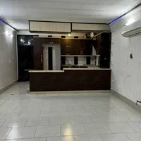 اجاره یک طبقه روی همکف راه جداواقع در خیابان میلاد