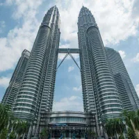 پیمان سازهایی بتونی.ویلا .خانه باغ