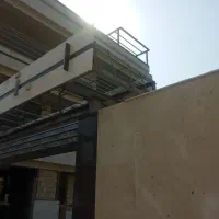 کارگر ساده برای سنگ کاری