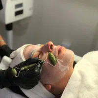 تمامی خدمات مو کراتین و... فشیال|خدمات آرایشگری و زیبایی|سبزوار, امیر کبیر|دیوار