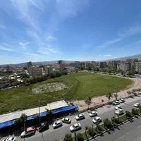 پنت هاوس نوساز تجاری ۱۴۰ متری بر خیابان ارشاد