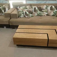 مبل راحتی ۷ نفره و میز غذا خوری ۶ نفره
