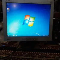 مانیتور ۱۵ ال سی دی سالم و ۱۷ لکه دار