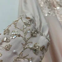 لباس مجلسی نو|لباس|کوهسار (البرز), |دیوار