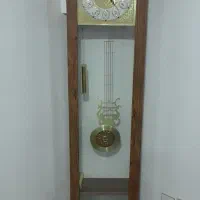 ساعت ایستاده
