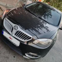 برلیانس H 320 مشکی 1396