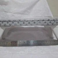 میز زیر دستی کاشت ناخن