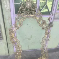 سه عدد اینه ومیز وساعت برنزی