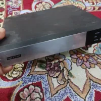 یک دستگاه دوربین مدار بسته با ۳ تا دوربین