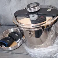 زودپز ۷ لیتری نو