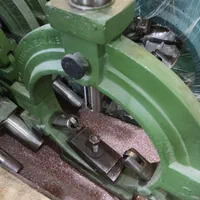 لینت و دستگاه پرس لونت