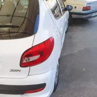 ۲۰۷سفید فوق کم‌کار