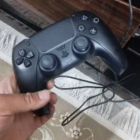 دسته ps5 مشکی در حد نو 3 ماه کار