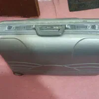 چمدان بدون ایراد