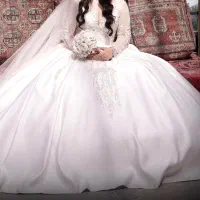 لباس عروس|لباس|ورامین, ورامین|دیوار