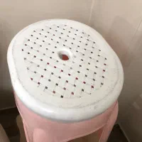 چهار پایه پلاستیکی
