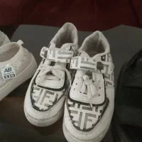 کتونی و صندل