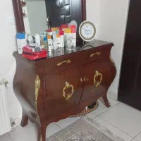 کنسول آینه دار