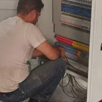 برقکار ساختمان وشبکه