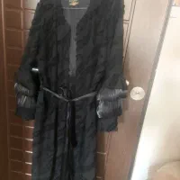 تعداد زیادی مانتو کاملا سالم و مناسب استفاده