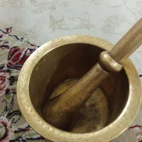 هاون بزرگ برنجی خیلی قدیمی