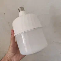 لامپ ۴۰ وات بدون جعبه