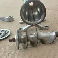 چرخ گوشت قدیمی شماره ۱۲|کلکسیون اشیاء عتیقه|مشهد, تلگرد|دیوار