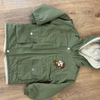 کاپشندخترانه سایز ۱۳۰مناسب ۵ تا ۶ سال|کفش و لباس بچه|بندر انزلی, معلم|دیوار