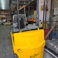 لیفتراک برقی کوماتسو ۲.۵ تن|خودرو سنگین|قدس, شهر‌قدس|دیوار