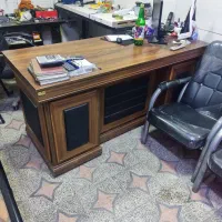 میز اداری تمیز