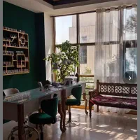 اجاره صندلی در سالن ViP مرکز شهر