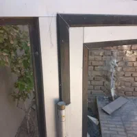 پنجره المینیوم