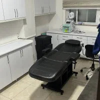 اجاره صندلی ارایشگاه مردانه|خدمات آرایشگری و زیبایی|رشت, صفاری|دیوار