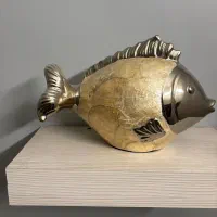 مجسمه ماهی پلی استر طلایی