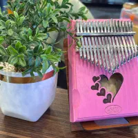 کالیمبا|سازهای سنتی|رباطکریم, رباطکریم|دیوار