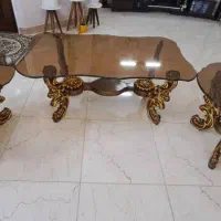 میز جلو مبلی همراه با دو عدد عسلی در حد نو