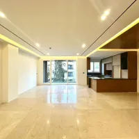 ۱۴۷ متر ۳ خواب قابل تهاتر با ملک کوچک تر
