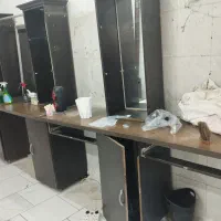 کمد برای آرایشگاه