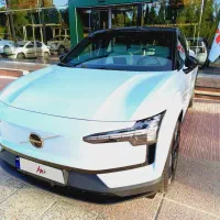 ولوو EX30 مدل2025 صفر فول آپشن تحویل17 فروردین1405