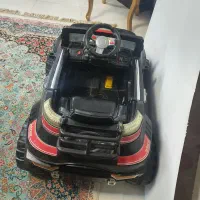 ماشین شارژی موزیکال دو موتوره|اسباب‌‌بازی|شیراز, درکی|دیوار