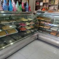 ویترین قنادی