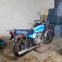 موتور سالم تازه تعمیر هم کردمش 125 هست