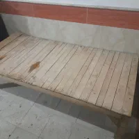 یک عدد تخت چوبی سنتی در حد نو کلا۴ماه استفاده شده|مبلمان خانگی و میز عسلی|قم, جمکران|دیوار